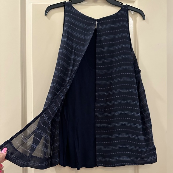 Ann Taylor Tank - Picture 2 of 4